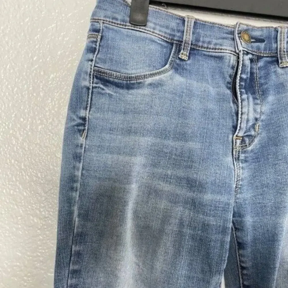 Pacsun Womens Jeans Size 26 Denim Blue Casual Raw Hem Distressed Ankle Legging - Picture 13 of 16